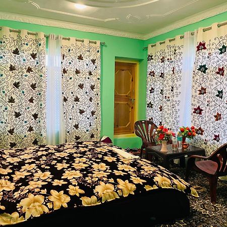 Fab Ocean Guest House Tangmarg Exterior photo